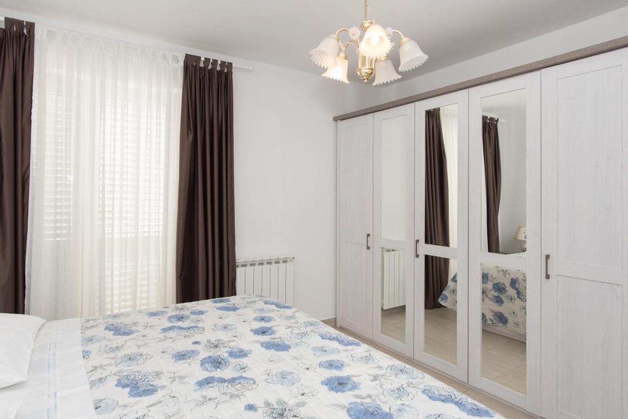 Apartments Lovric โวดีเซ ภายนอก รูปภาพ