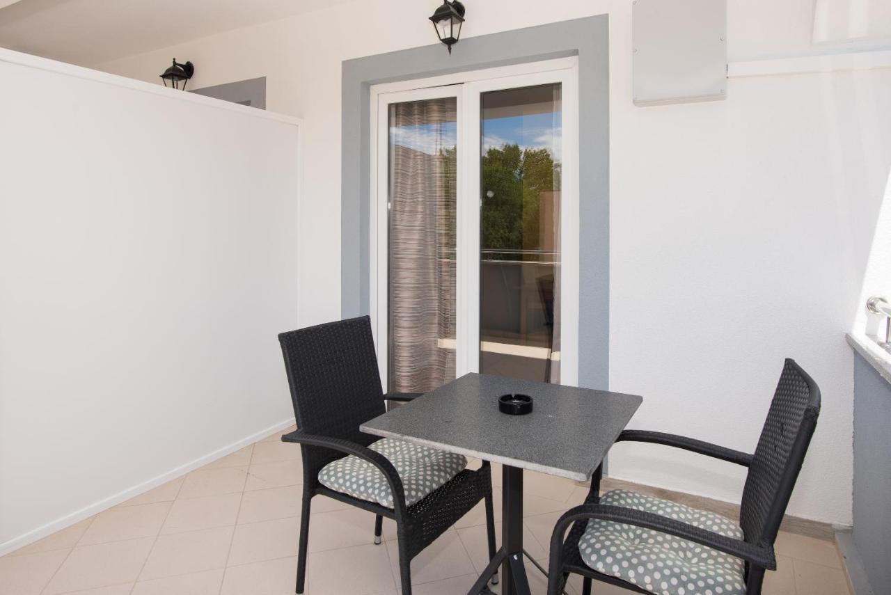 Apartments Lovric โวดีเซ ภายนอก รูปภาพ