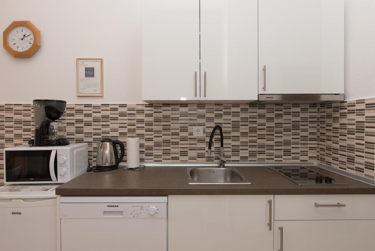 Apartments Lovric โวดีเซ ภายนอก รูปภาพ