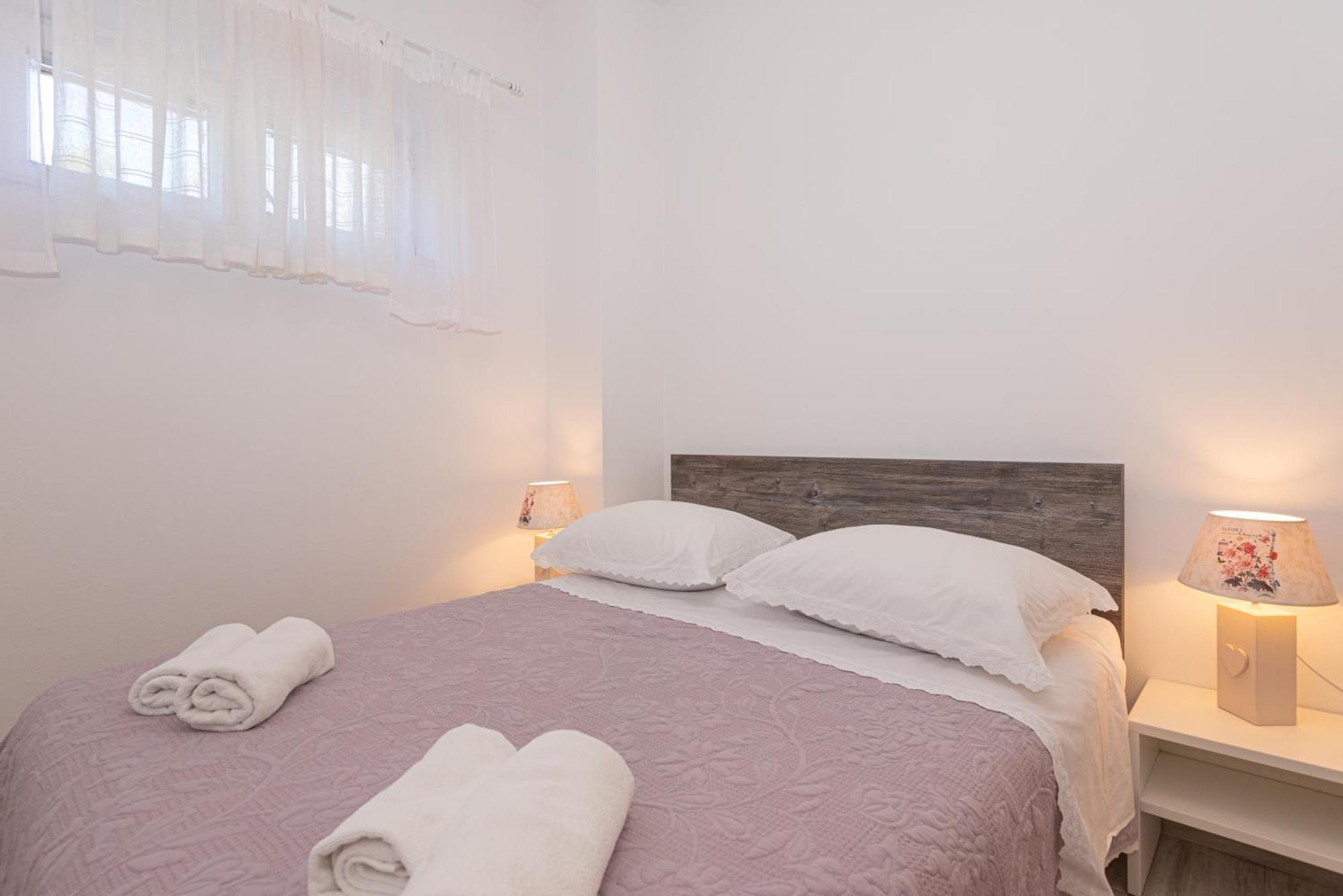 Apartments Lovric โวดีเซ ภายนอก รูปภาพ